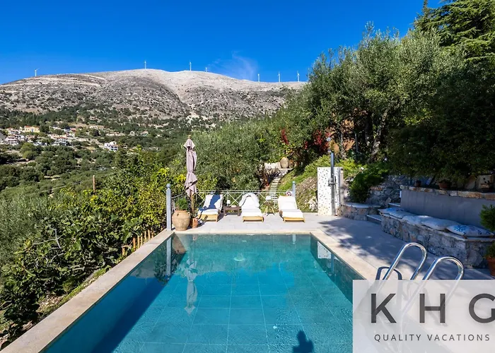 Villa Anti-pera With Private Pool In Dilinata Village! *