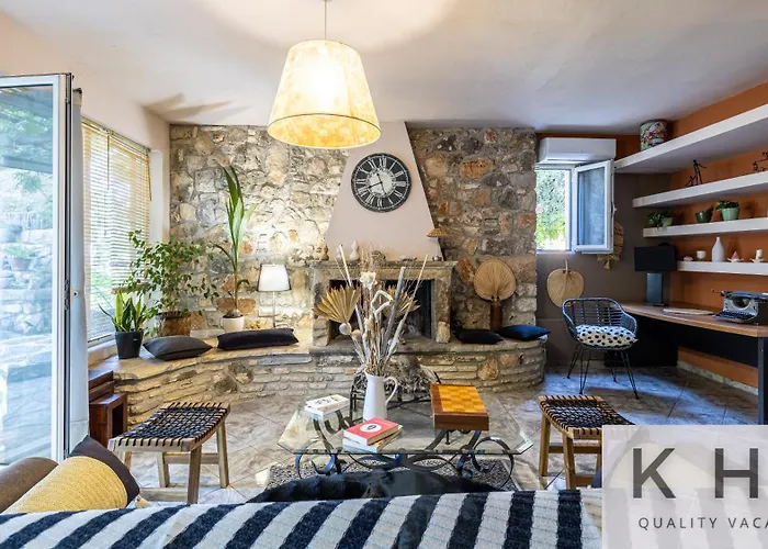 Anti-pera With Private Pool In Dilinata Village! Villa Argostoli (Kefalonia)