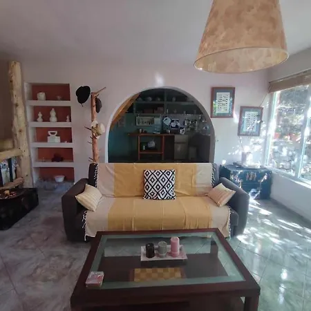 Anti-pera Villa