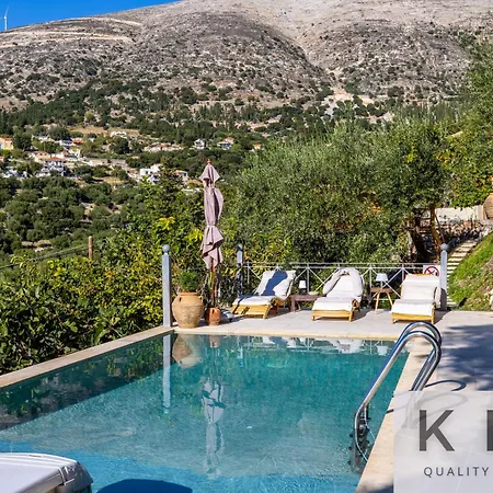 Anti-pera With Private Pool In Dilinata Village! Villa *