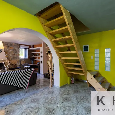 Anti-pera With Private Pool In Dilinata Village! Villa *